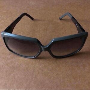 THEORY TH2104  C02 Elegant Square Frame Sunglasses